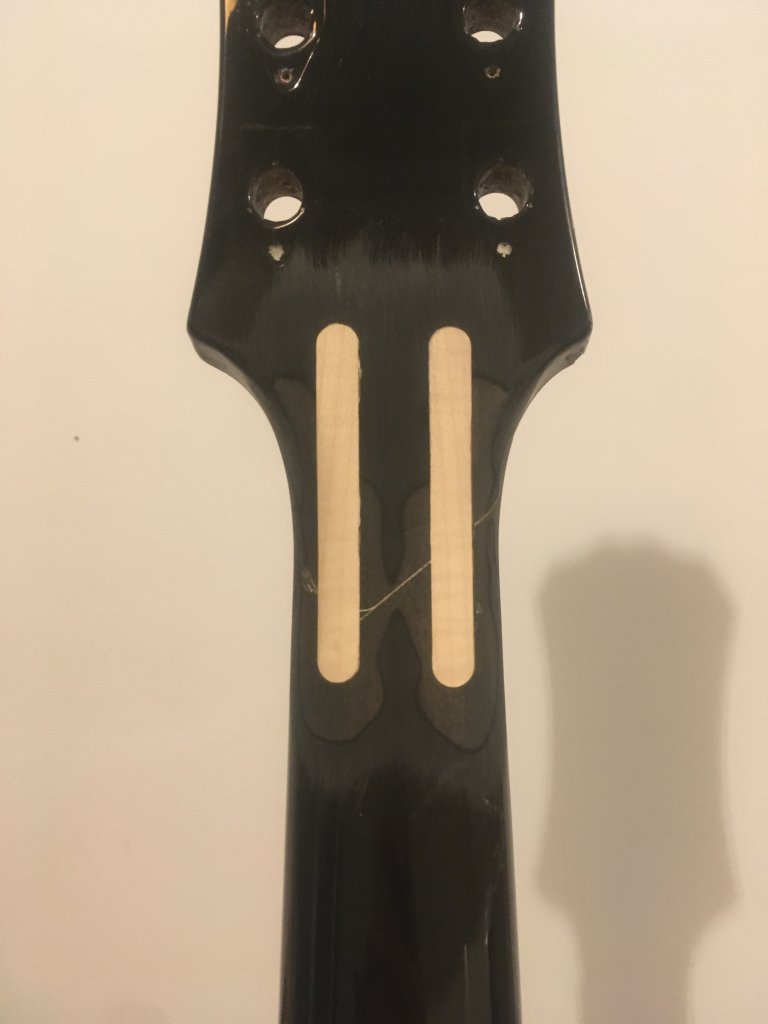 Epiphone Standard Les Paul — reparație grif rupt