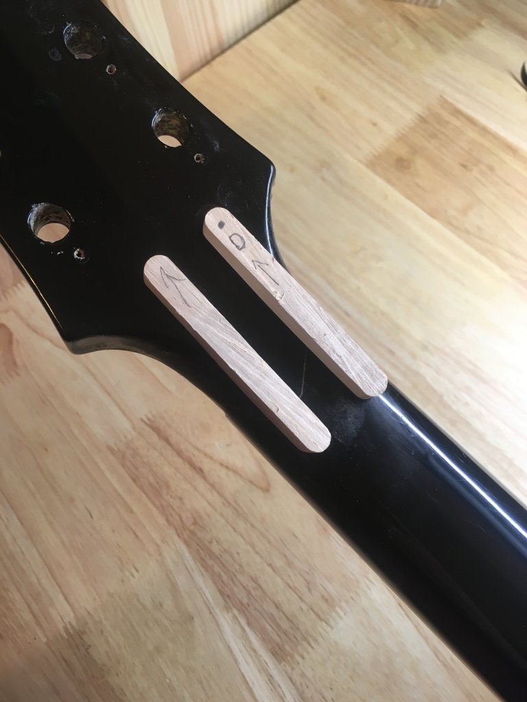 Epiphone Standard Les Paul — reparație grif rupt