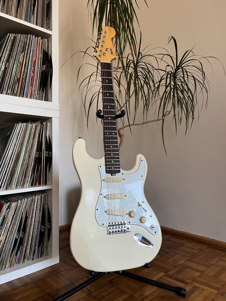 Falcon Strat — Resetare tastieră, shimbat radius, retastare, nut nou & setup