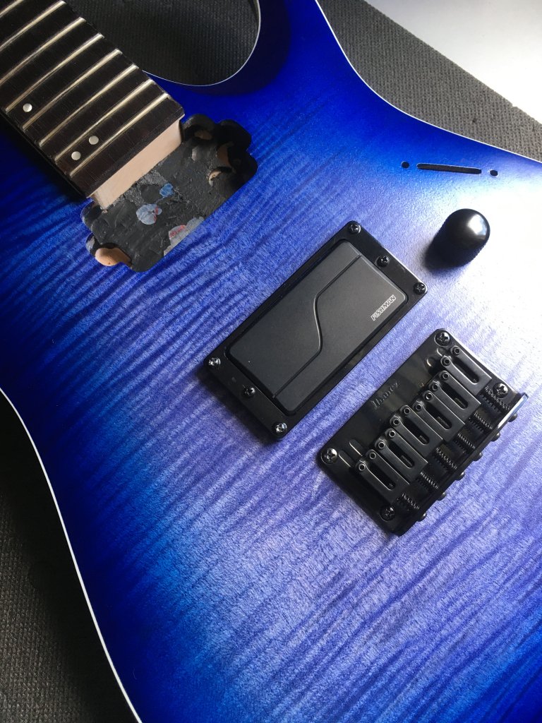 Ibanez RGA — instalare doză activă Fishman Fluence