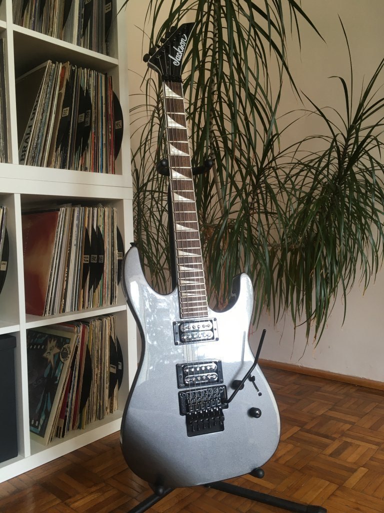 Jackson Soloist — rectificare taste și setup