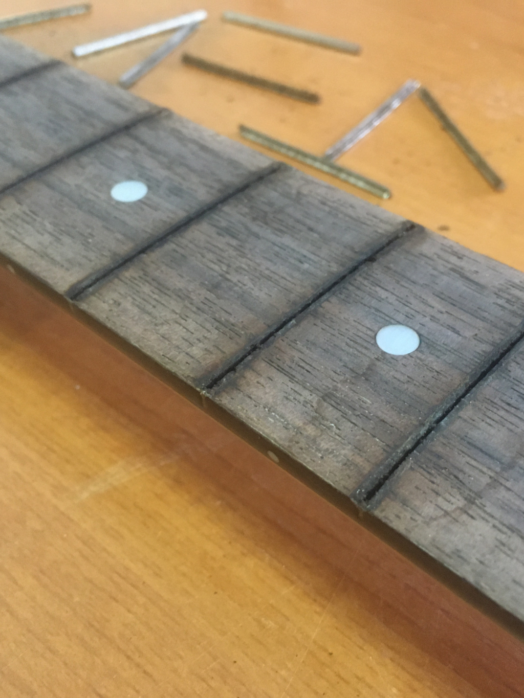 Retastare chitara Kramer