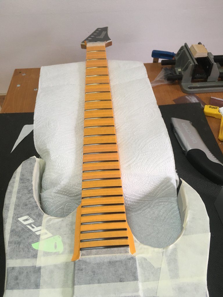Ibanez RG Iron Label — reparație grif rupt, rectificare taste și setup