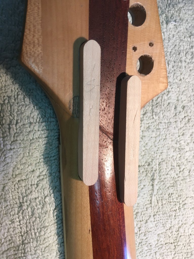 Reparație headstock rupt chitara Ibanez RG Iron Label